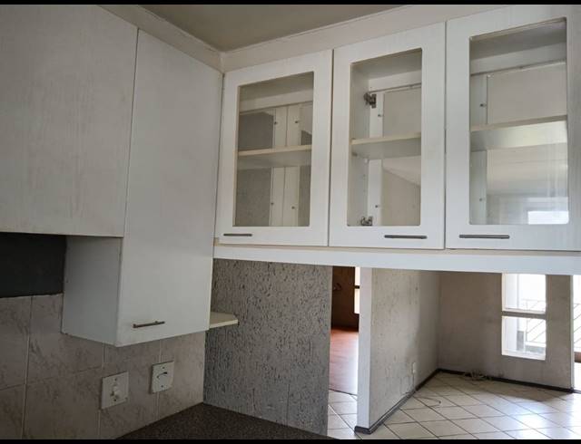 2 BEDROOM TOWNHOUSE FOR SALE IN MULBARTON